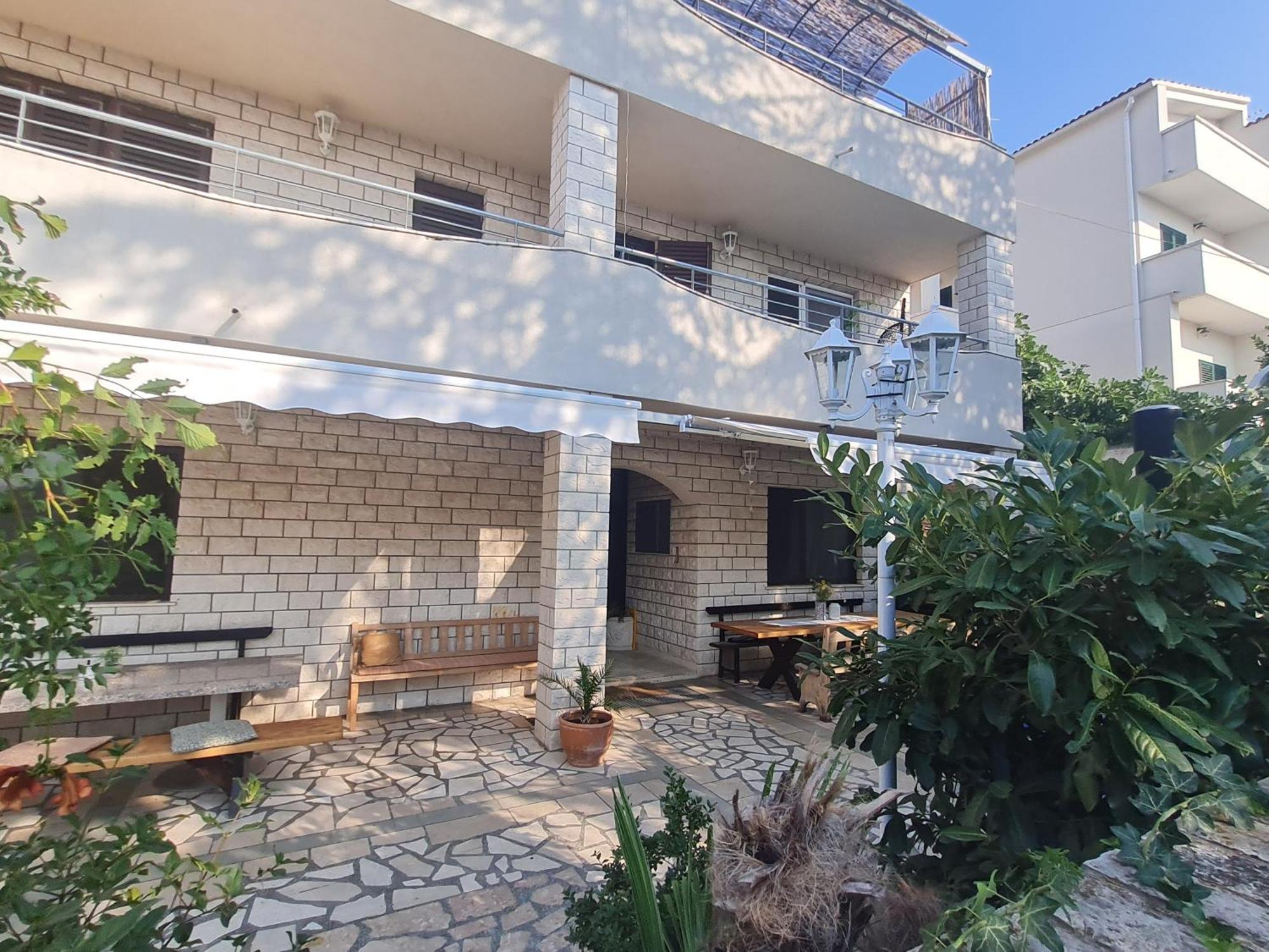 Apartments Lucija-Klara Brodarica  Esterno foto